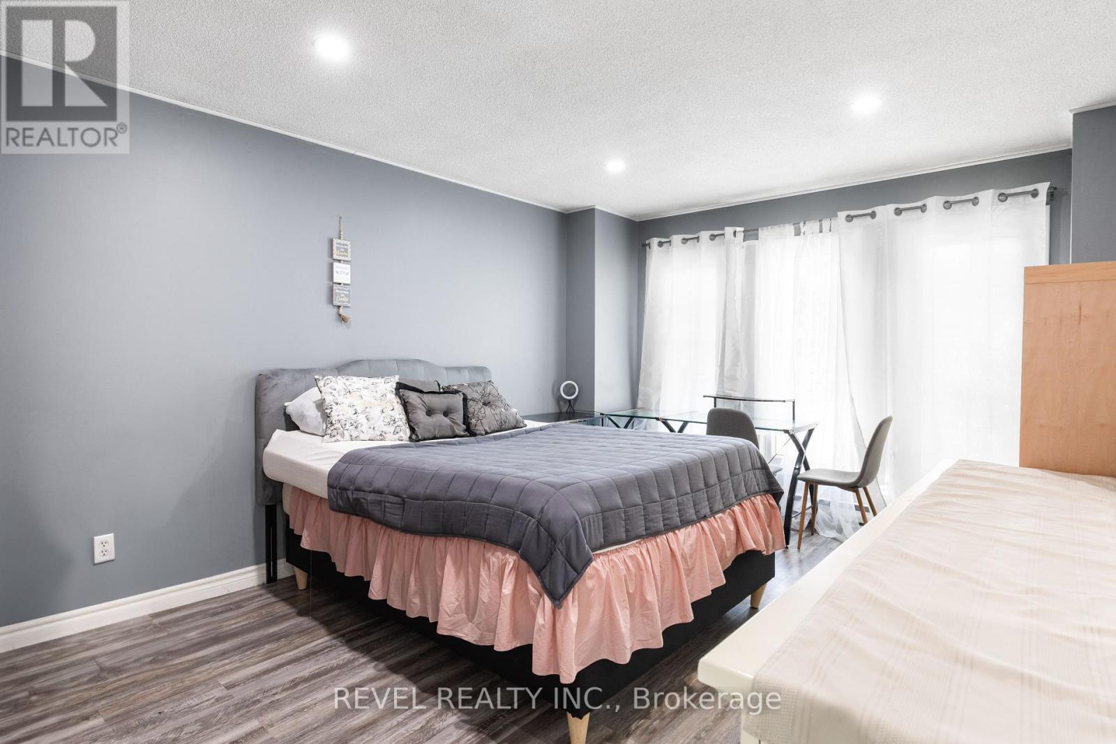 80 St Patrick Street, Kawartha Lakes (Lindsay), Ontario  K9V 1R5 - Photo 16 - X12410957