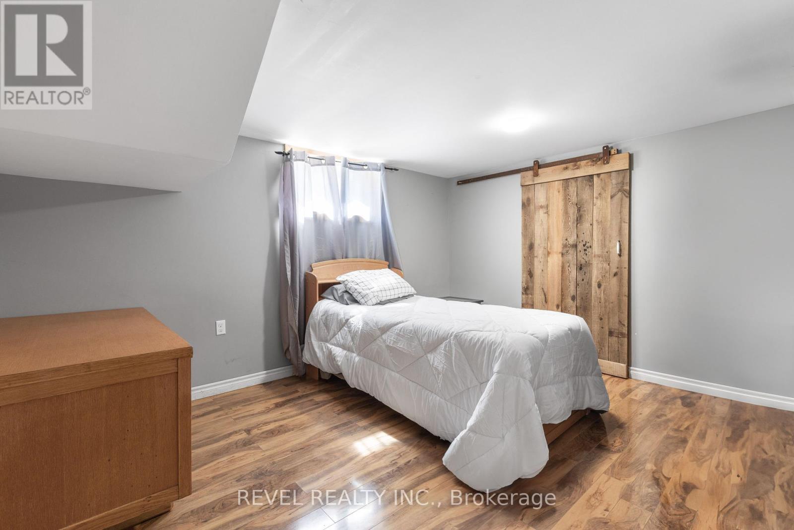 80 St Patrick Street, Kawartha Lakes (Lindsay), Ontario  K9V 1R5 - Photo 31 - X12410957
