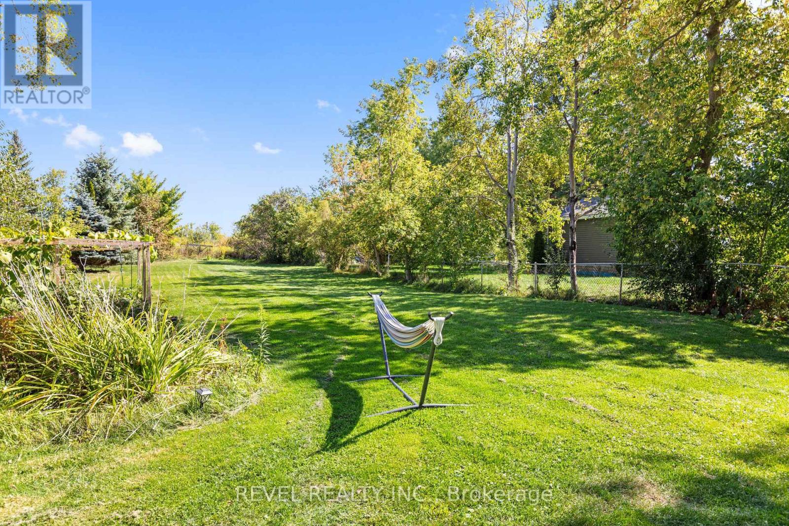 80 St Patrick Street, Kawartha Lakes (Lindsay), Ontario  K9V 1R5 - Photo 36 - X12410957