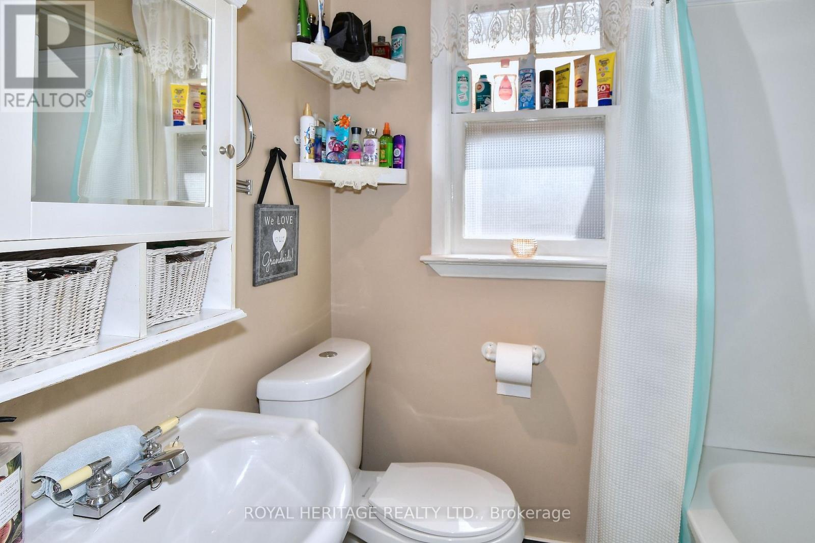 245 King George Street, Peterborough (Otonabee Ward 1), Ontario  K9J 1R7 - Photo 16 - X12411182