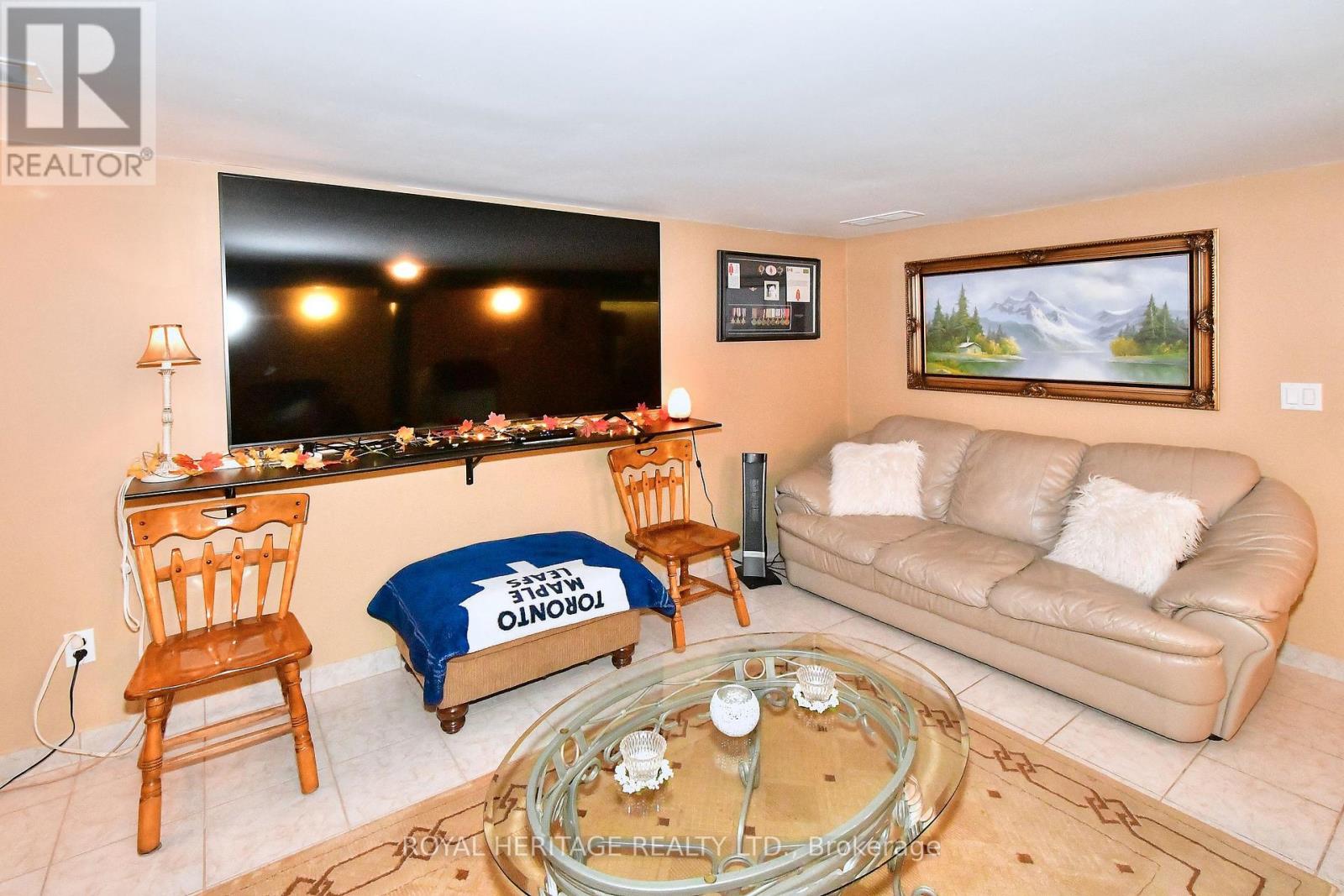 245 King George Street, Peterborough (Otonabee Ward 1), Ontario  K9J 1R7 - Photo 21 - X12411182