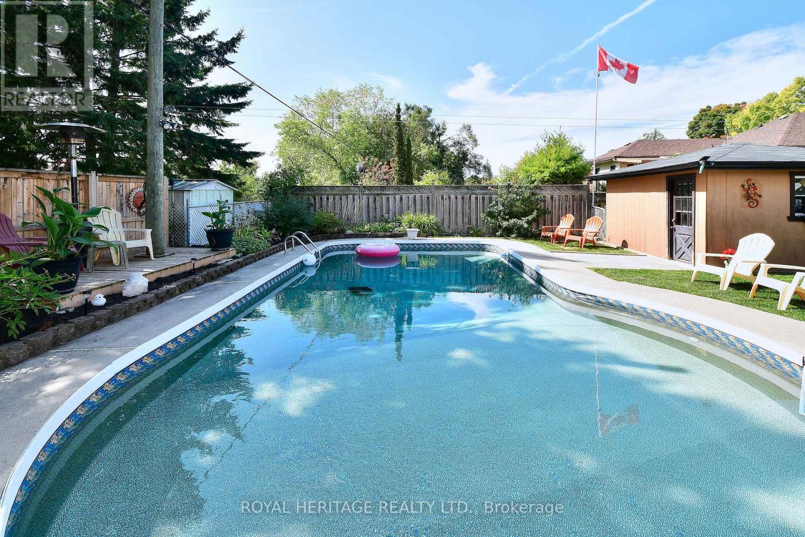 245 King George Street, Peterborough (Otonabee Ward 1), Ontario  K9J 1R7 - Photo 29 - X12411182