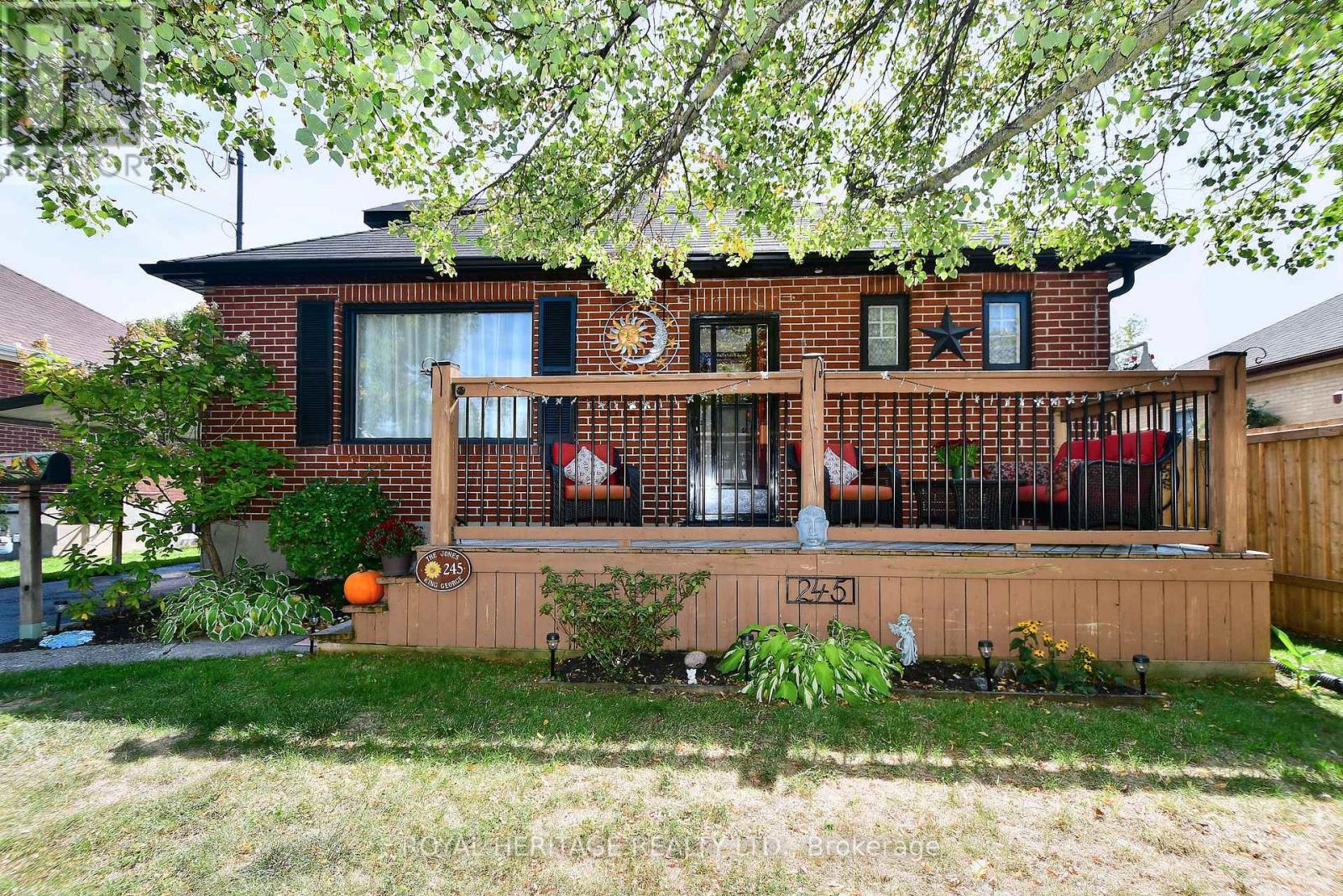 245 King George Street, Peterborough (Otonabee Ward 1), Ontario  K9J 1R7 - Photo 3 - X12411182