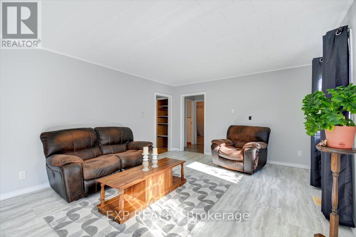 29599 Highway 62 N, Hastings Highlands (Herschel Ward), Ontario  K0L 1C0 - Photo 15 - X12411196