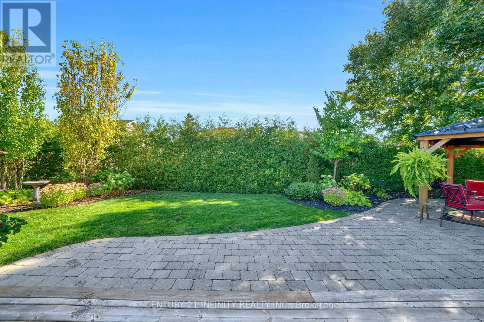 16 Lori Boulevard, Kawartha Lakes (Lindsay), Ontario  K9V 6B6 - Photo 31 - X12411340