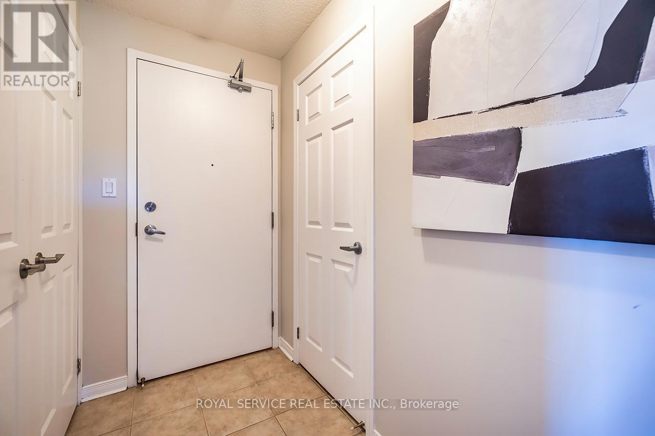 312 - 75 Shipway Avenue, Clarington (Newcastle), Ontario  L1B 0B8 - Photo 3 - E12411780