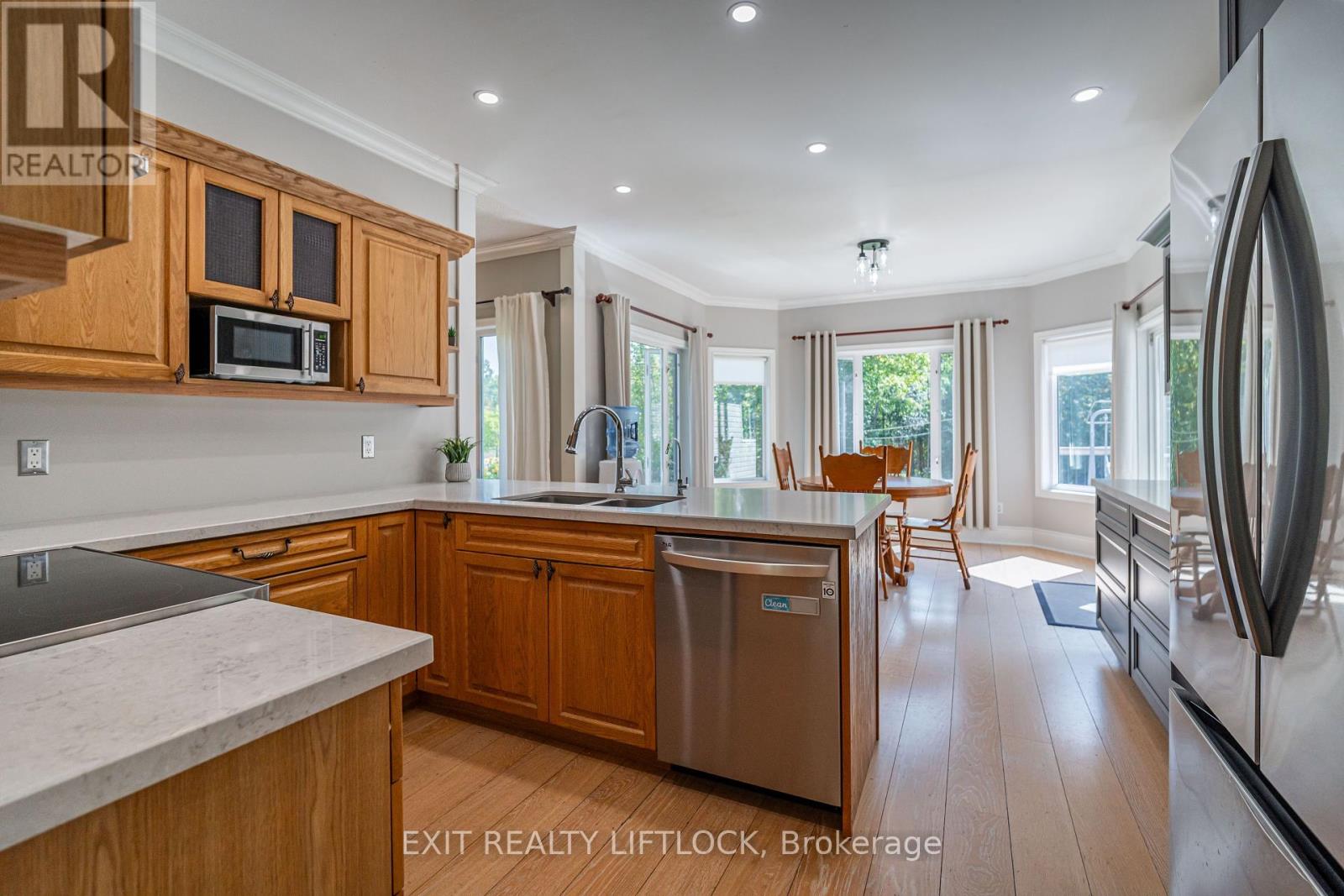 290 Mcclennan Drive, Selwyn, Ontario  K0L 1T0 - Photo 16 - X12411906