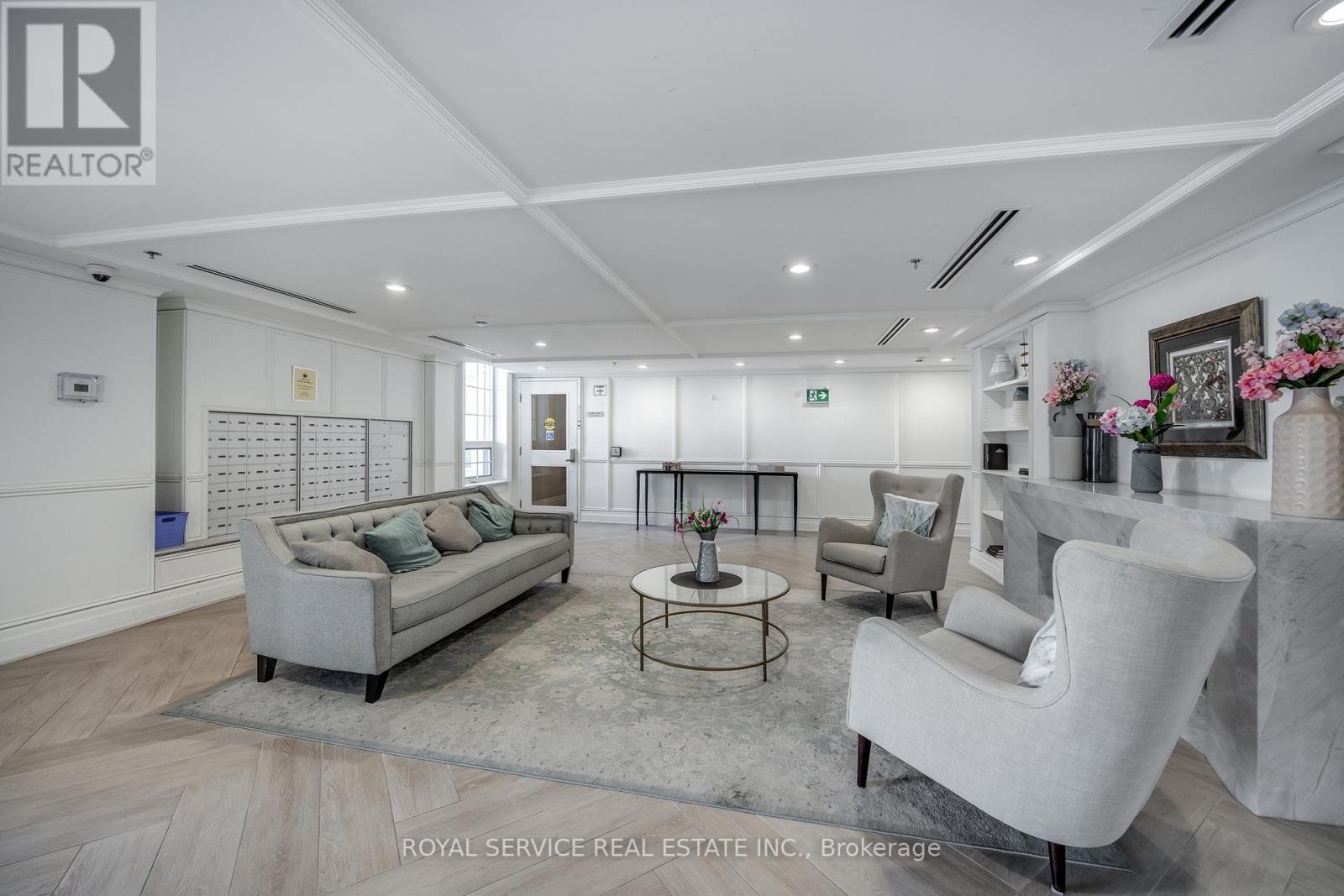 220 - 21 Brookhouse Drive, Clarington (Newcastle), Ontario  L1B 1N8 - Photo 10 - E12412289