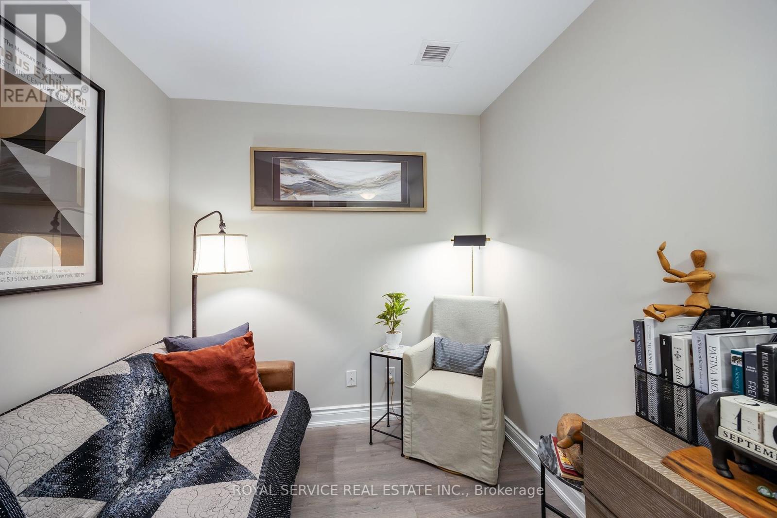 220 - 21 Brookhouse Drive, Clarington (Newcastle), Ontario  L1B 1N8 - Photo 14 - E12412289