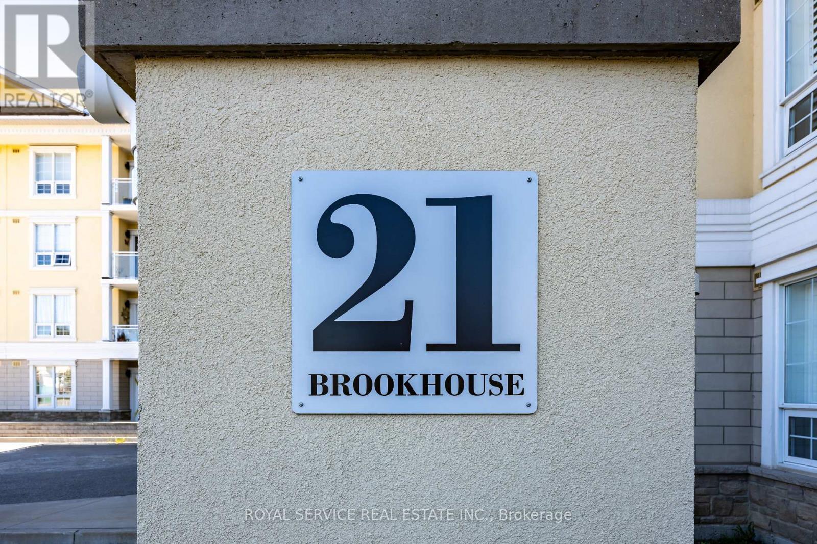 220 - 21 Brookhouse Drive, Clarington (Newcastle), Ontario  L1B 1N8 - Photo 5 - E12412289
