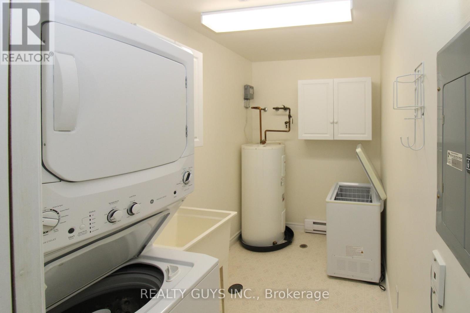 4 - 693 Whitaker Street, Peterborough (Ashburnham Ward 4), Ontario  K9H 7K3 - Photo 14 - X12412187
