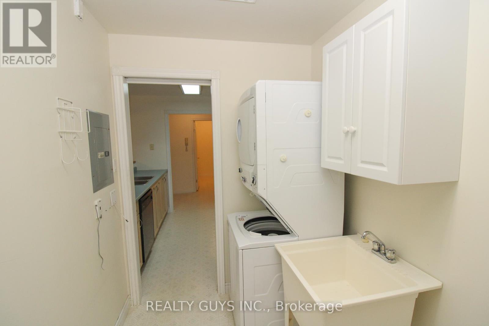 4 - 693 Whitaker Street, Peterborough (Ashburnham Ward 4), Ontario  K9H 7K3 - Photo 15 - X12412187