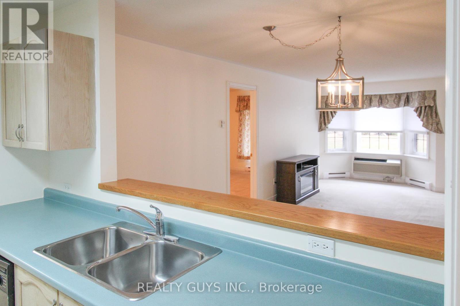 4 - 693 Whitaker Street, Peterborough (Ashburnham Ward 4), Ontario  K9H 7K3 - Photo 18 - X12412187