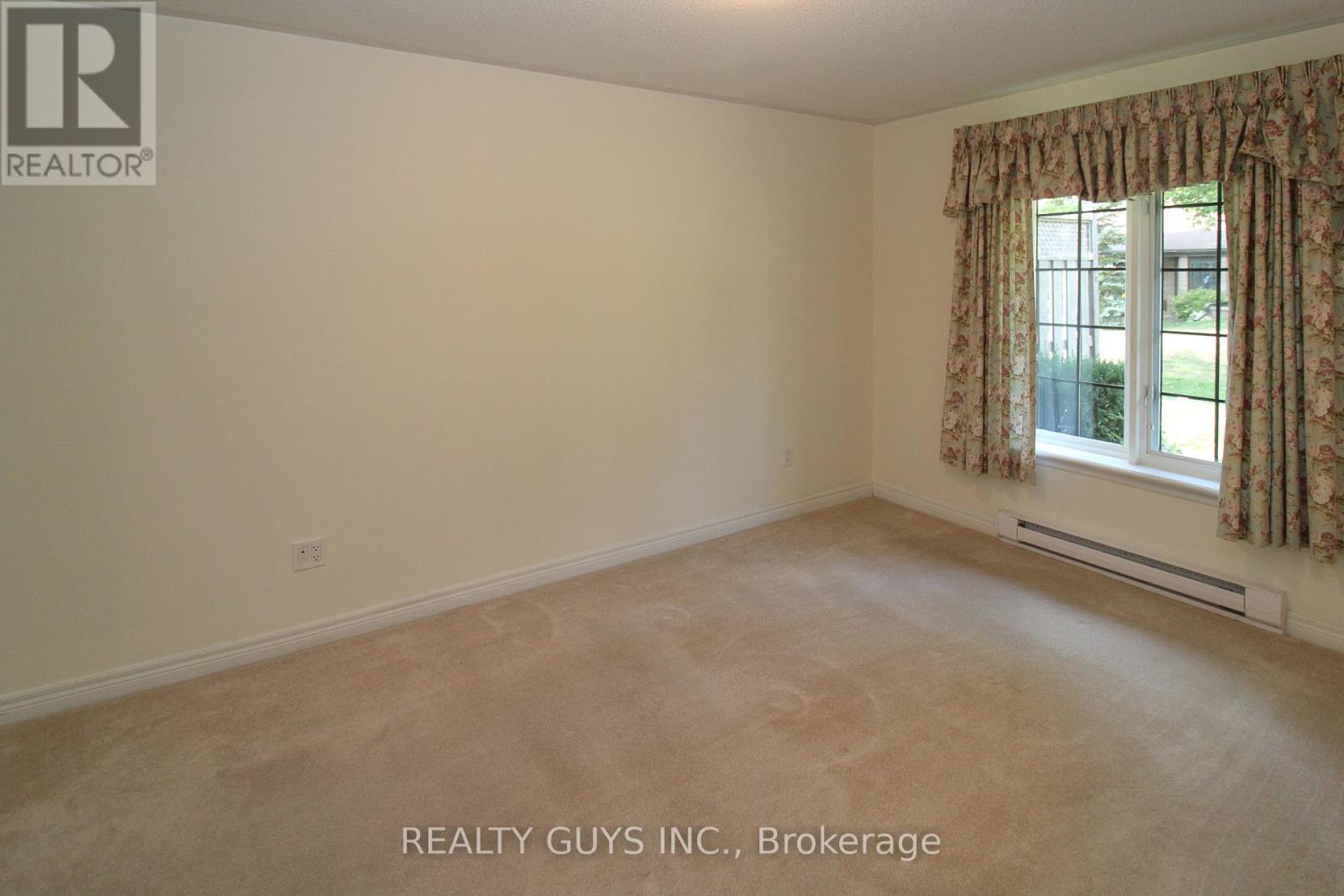 4 - 693 Whitaker Street, Peterborough (Ashburnham Ward 4), Ontario  K9H 7K3 - Photo 31 - X12412187