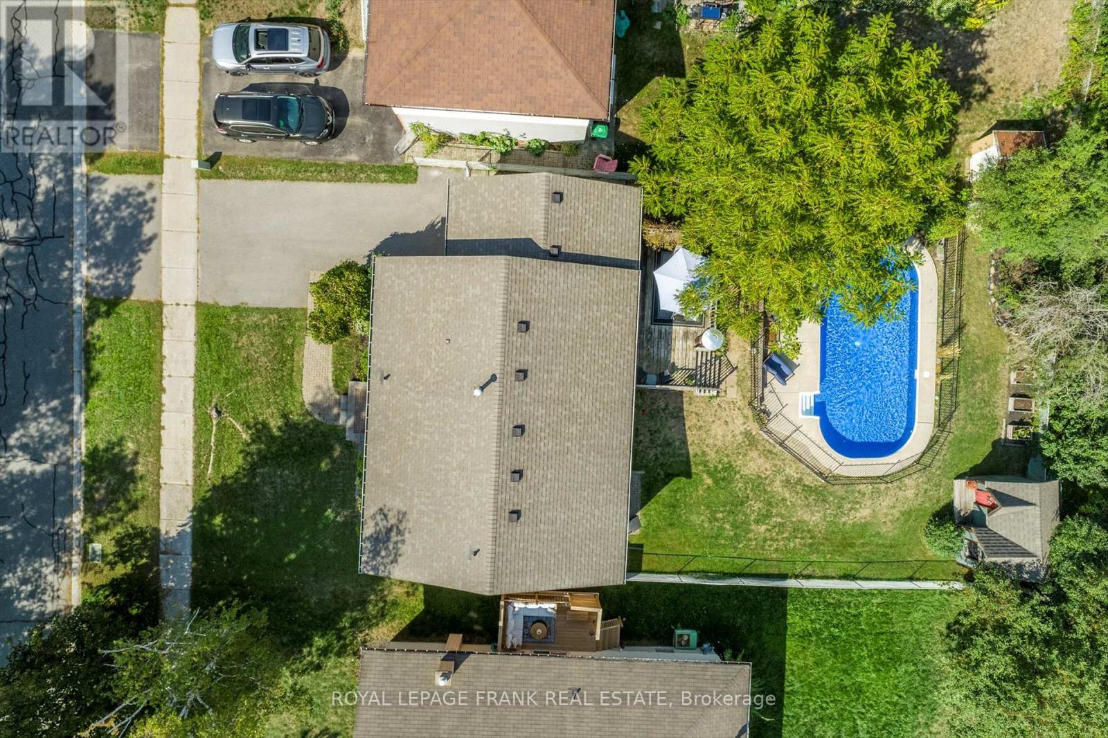 948 Golfview Road, Peterborough (Otonabee Ward 1), Ontario  K9J 7W4 - Photo 39 - X12412318
