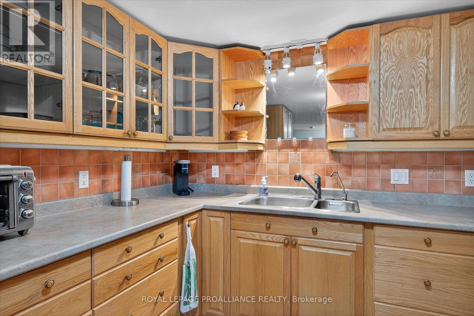 9 Leanne Avenue, Otonabee-South Monaghan, Ontario  K9J 6X8 - Photo 39 - X12412631