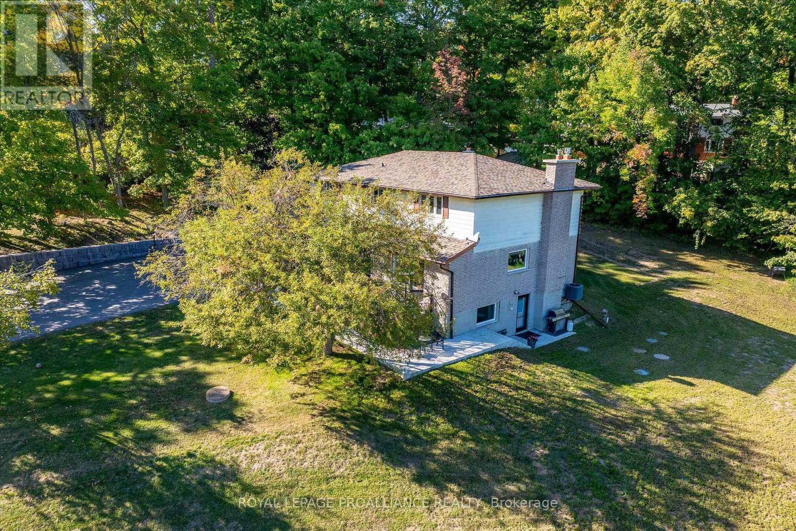 9 Leanne Avenue, Otonabee-South Monaghan, Ontario  K9J 6X8 - Photo 45 - X12412631