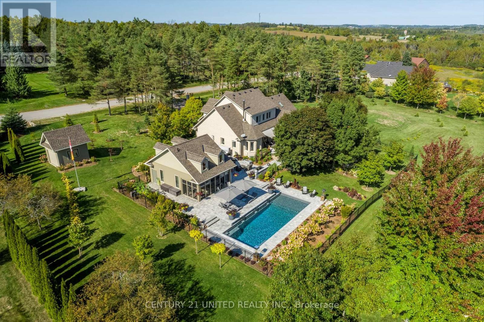 9 Maplehill Drive, Cavan Monaghan (Cavan-Monaghan), Ontario  K9J 0E5 - Photo 2 - X12413171