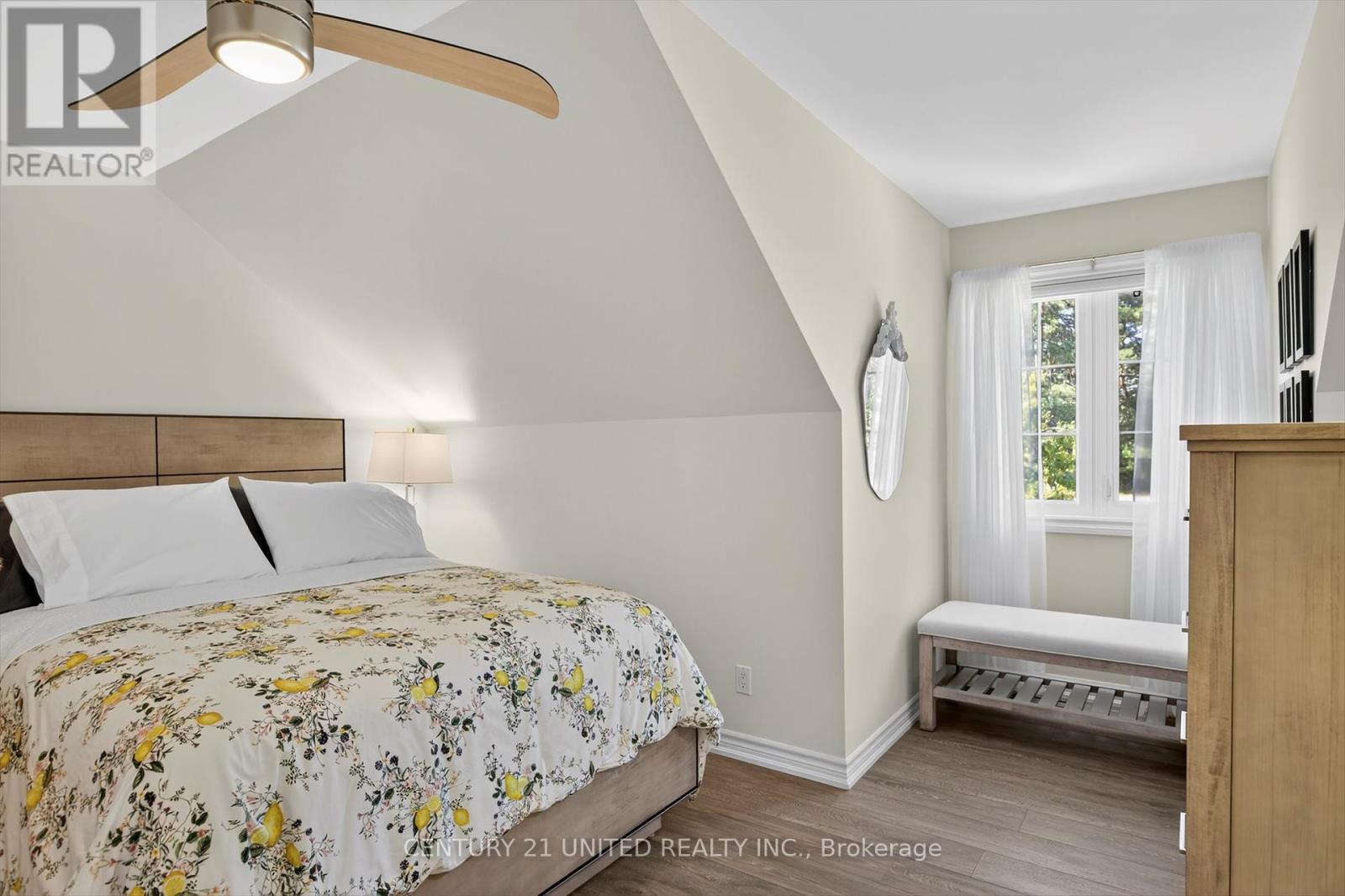 9 Maplehill Drive, Cavan Monaghan (Cavan-Monaghan), Ontario  K9J 0E5 - Photo 23 - X12413171