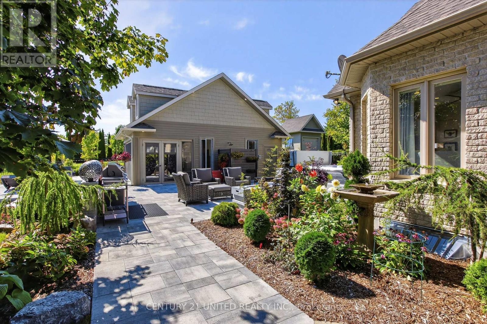 9 Maplehill Drive, Cavan Monaghan (Cavan-Monaghan), Ontario  K9J 0E5 - Photo 35 - X12413171