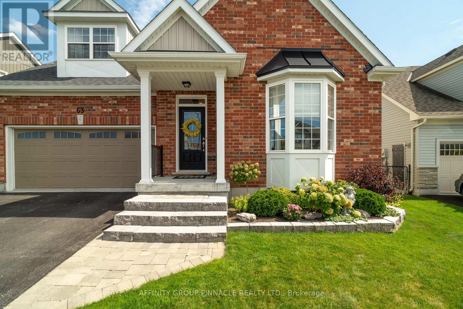 63 Broad Street, Kawartha Lakes (Lindsay), Ontario  K9V 0L9 - Photo 2 - X12413329
