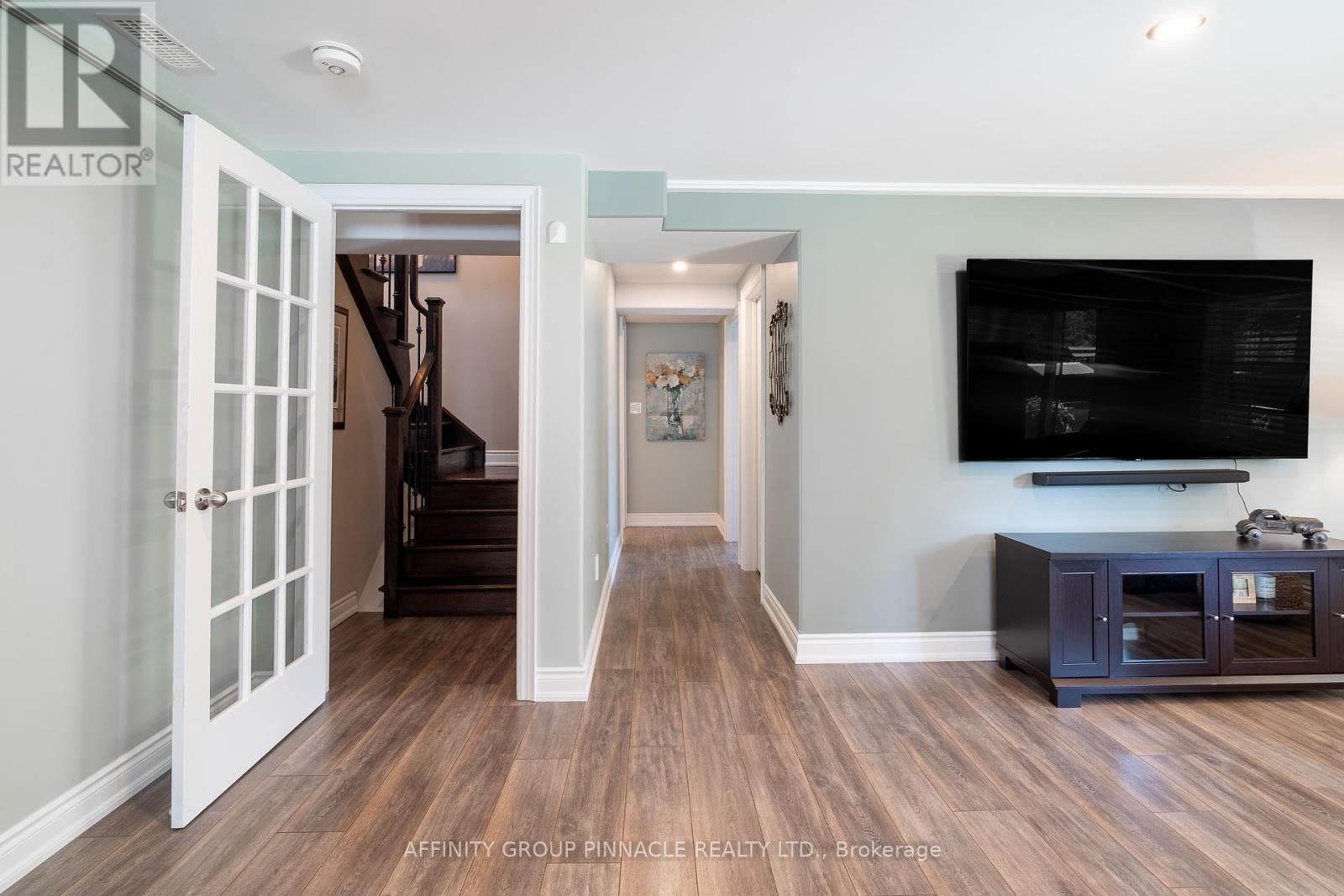 63 Broad Street, Kawartha Lakes (Lindsay), Ontario  K9V 0L9 - Photo 28 - X12413329