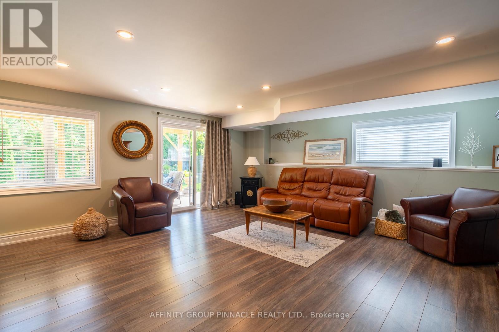 63 Broad Street, Kawartha Lakes (Lindsay), Ontario  K9V 0L9 - Photo 30 - X12413329