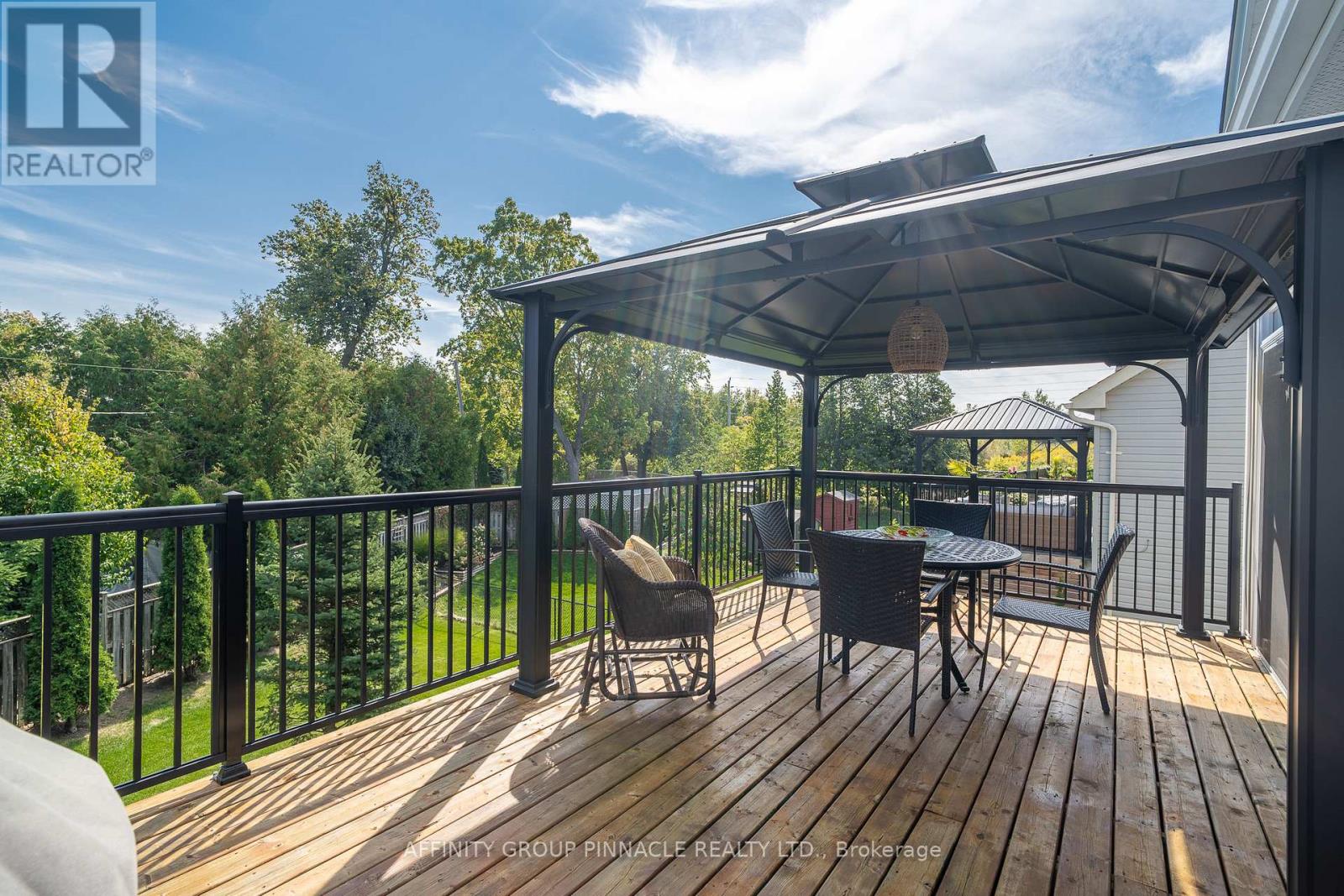 63 Broad Street, Kawartha Lakes (Lindsay), Ontario  K9V 0L9 - Photo 37 - X12413329