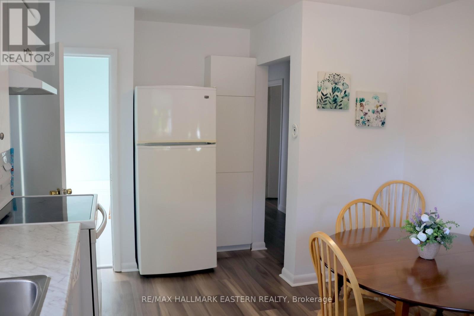 226 Lee Street, Peterborough (Northcrest Ward 5), Ontario  K9H 5N9 - Photo 17 - X12413387