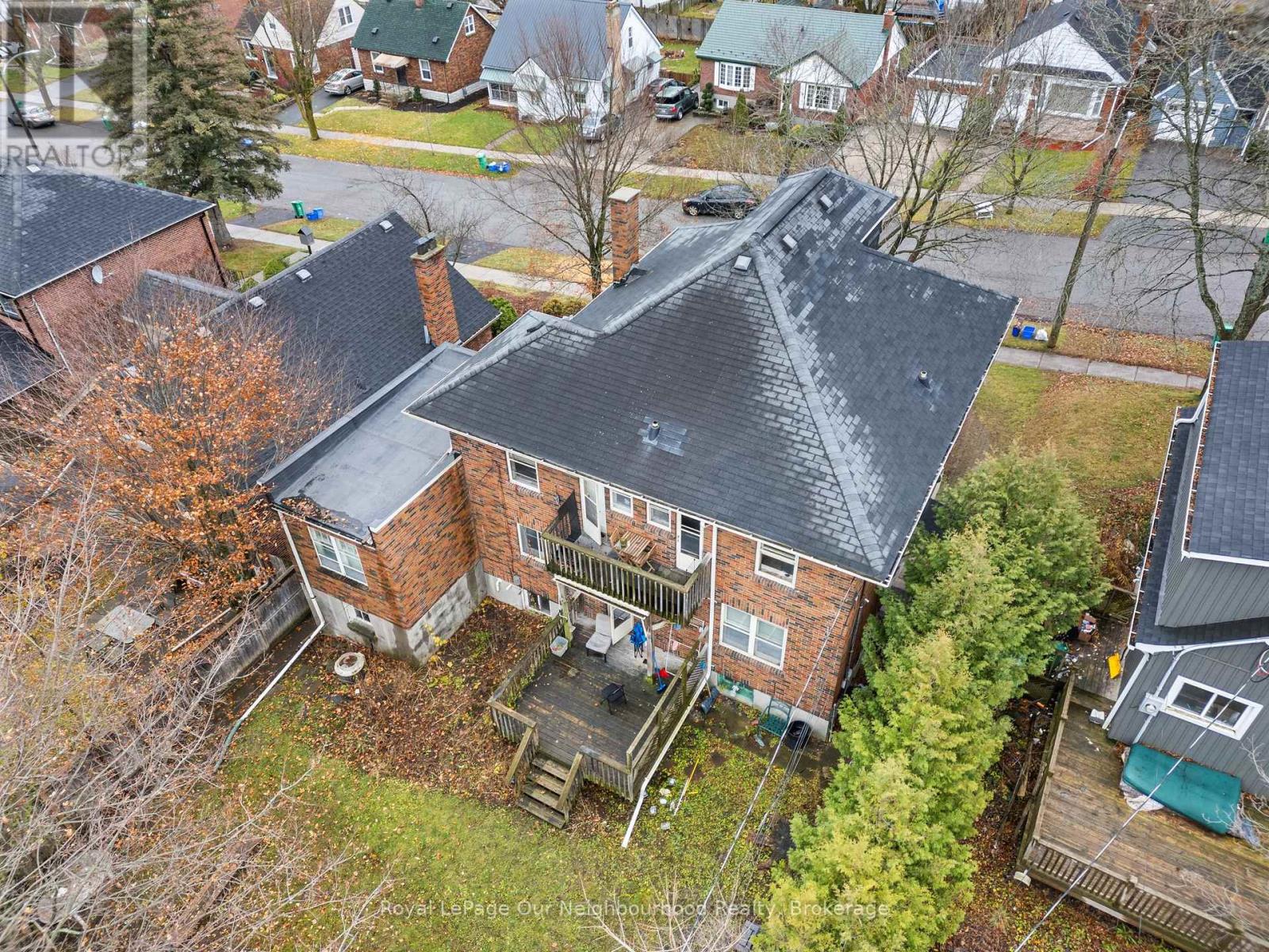 642 Bolivar Street, Peterborough (Monaghan Ward 2), Ontario  K9J 4S2 - Photo 3 - X12413430