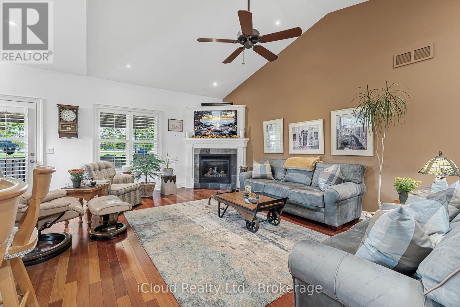 7 - 92 Loretta Drive, Niagara-On-The-Lake (Virgil), Ontario  L0A 1T0 - Photo 11 - X12413719