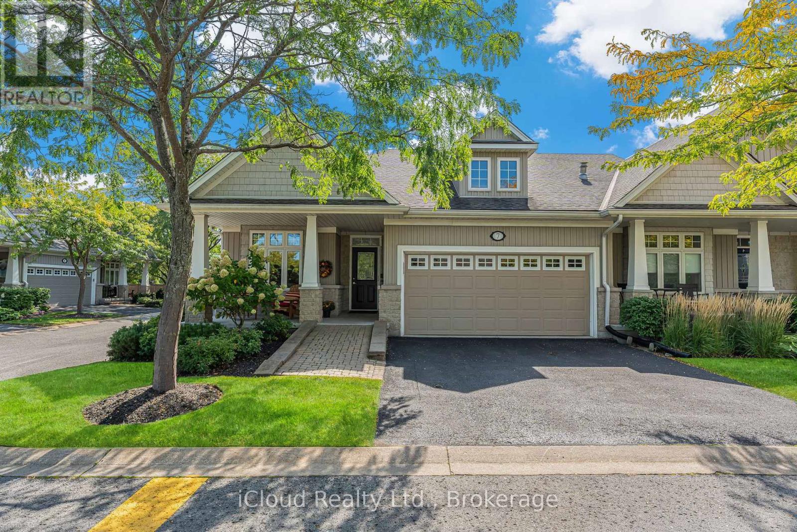7 - 92 Loretta Drive, Niagara-On-The-Lake (Virgil), Ontario  L0A 1T0 - Photo 2 - X12413719