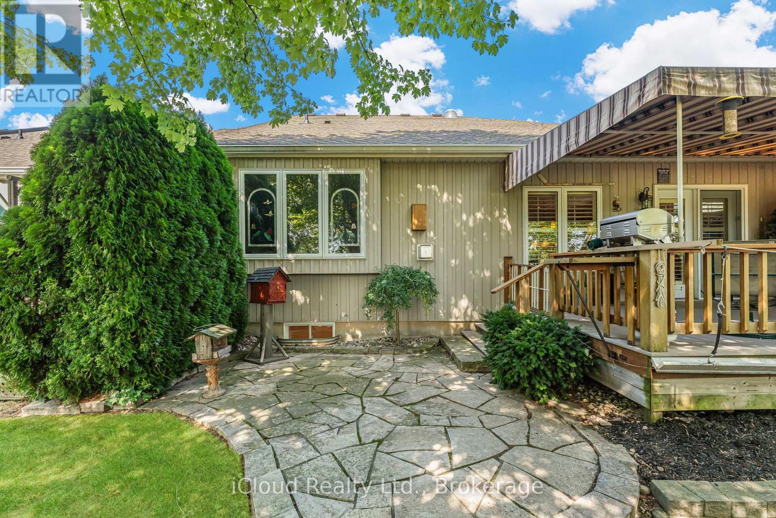 7 - 92 Loretta Drive, Niagara-On-The-Lake (Virgil), Ontario  L0A 1T0 - Photo 47 - X12413719