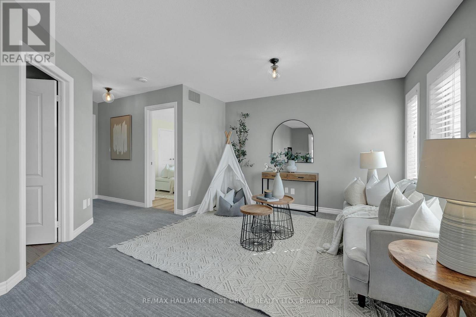 7 Primeau Crescent, Kawartha Lakes (Lindsay), Ontario  K9V 0M6 - Photo 30 - X12414497