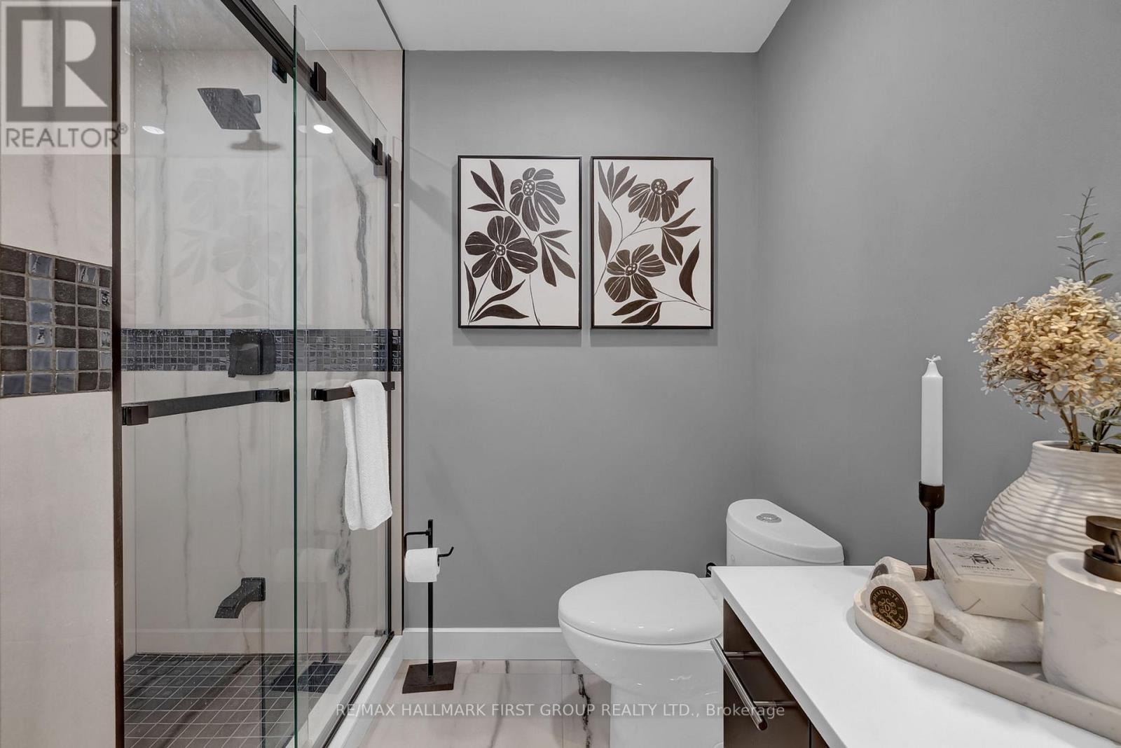 7 Primeau Crescent, Kawartha Lakes (Lindsay), Ontario  K9V 0M6 - Photo 43 - X12414497