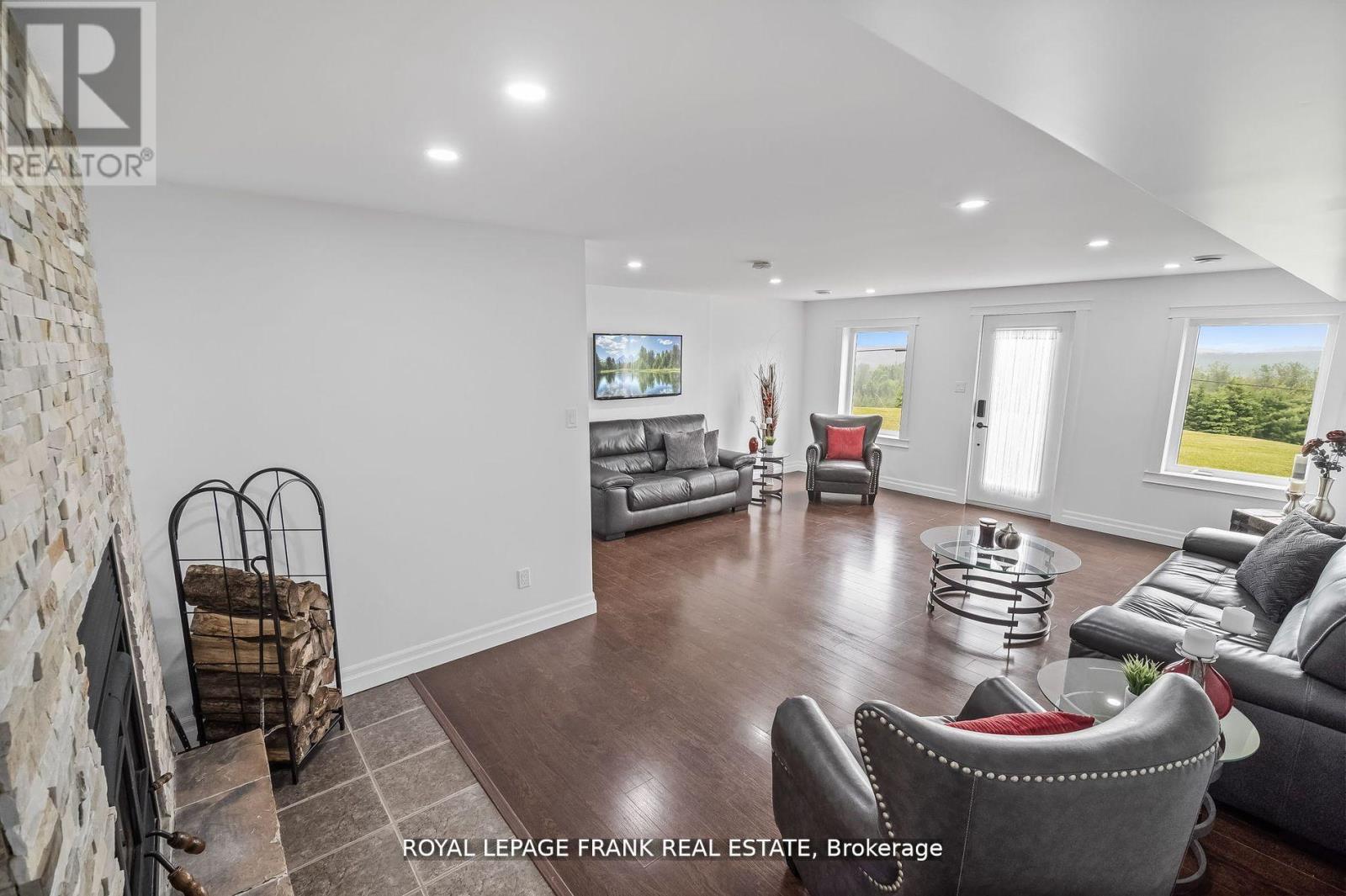 370 Detlor Road, Bancroft (Dungannon Ward), Ontario  K0L 1C0 - Photo 23 - X12414558