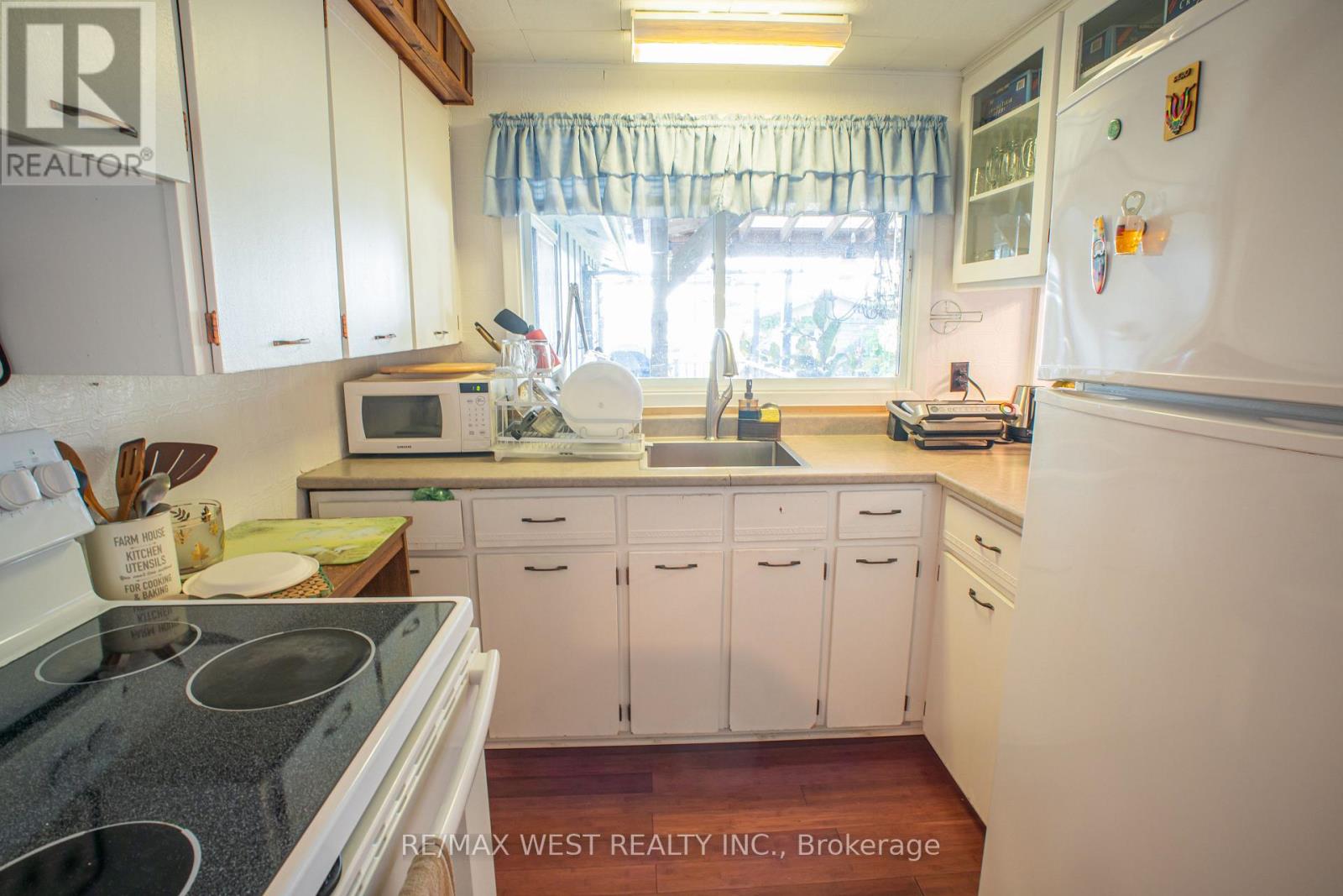 1392 Island View Drive, Selwyn, Ontario  K0L 1T0 - Photo 20 - X12414400