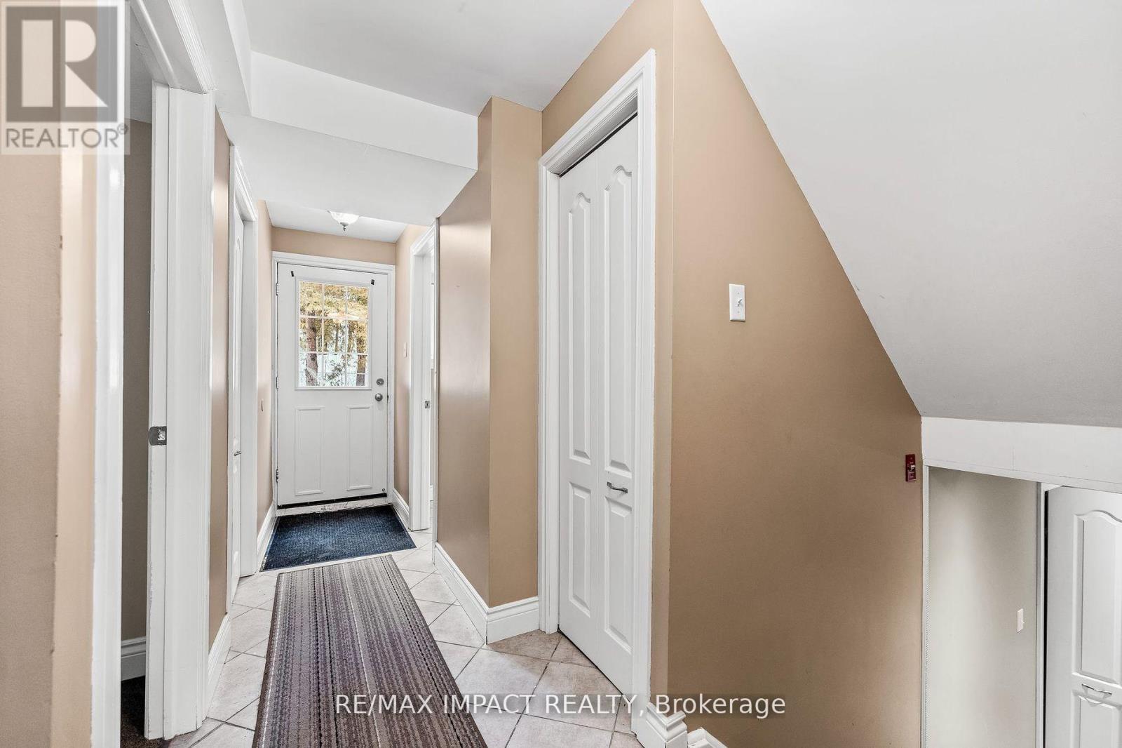 1158 Weller Street, Peterborough (Monaghan Ward 2), Ontario  K9J 7M8 - Photo 22 - X12414699
