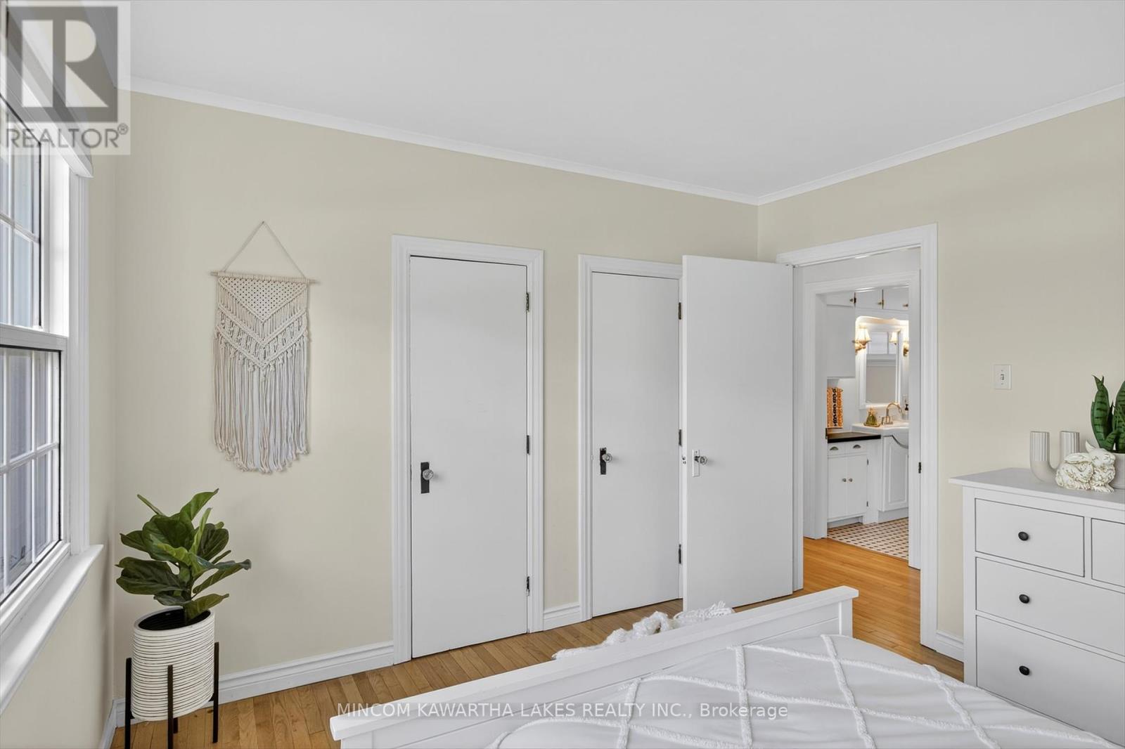 375 Albertus Avenue, Peterborough (Town Ward 3), Ontario  K9J 5Z7 - Photo 16 - X12414917