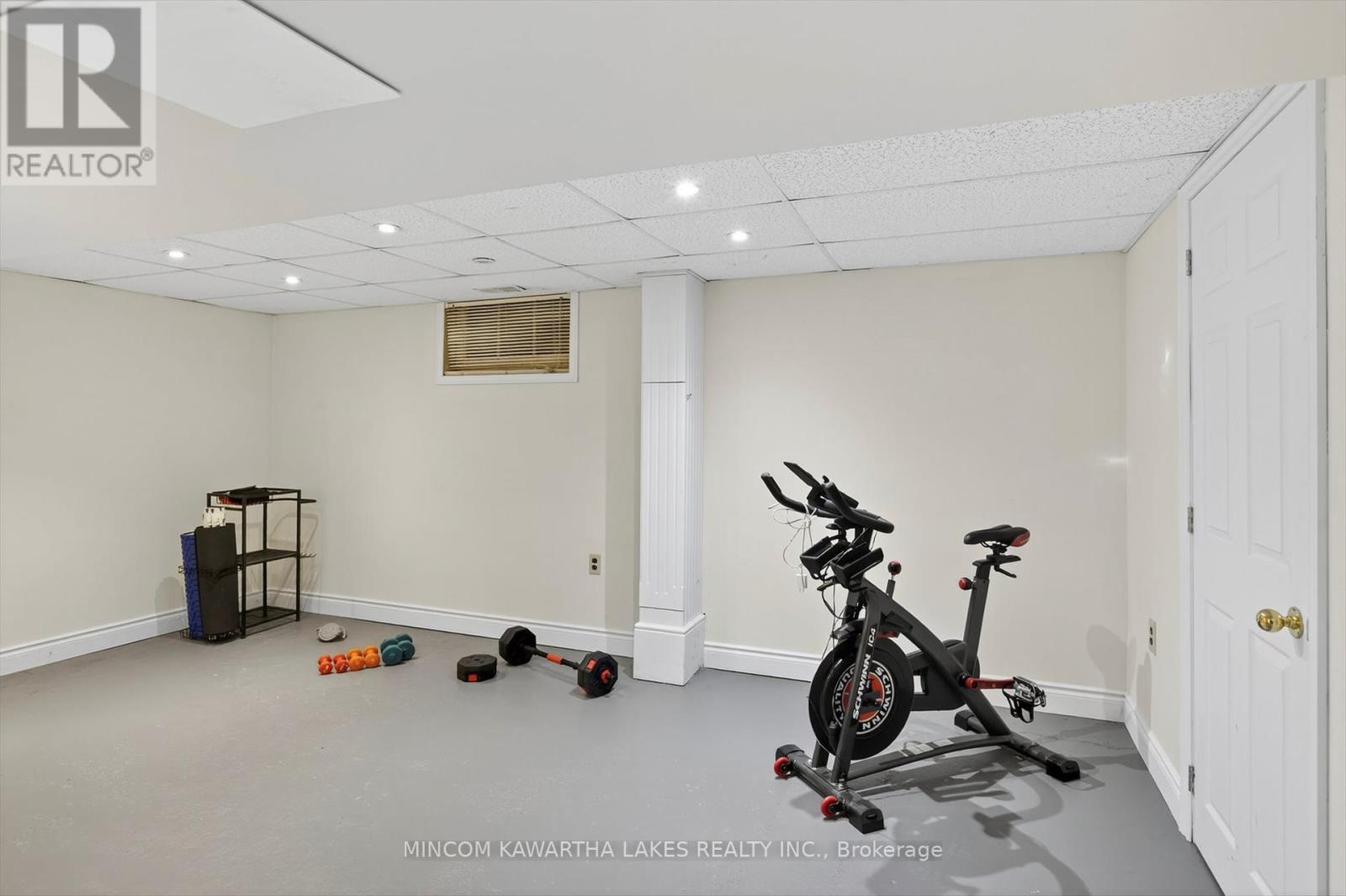 375 Albertus Avenue, Peterborough (Town Ward 3), Ontario  K9J 5Z7 - Photo 31 - X12414917
