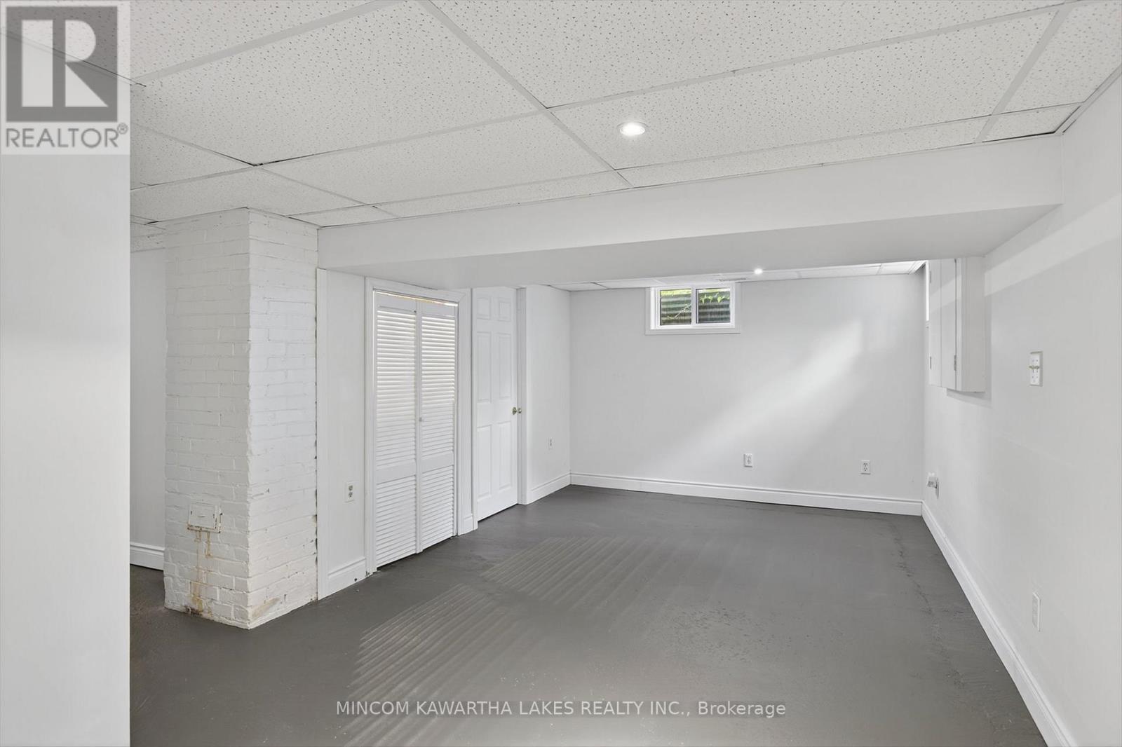375 Albertus Avenue, Peterborough (Town Ward 3), Ontario  K9J 5Z7 - Photo 33 - X12414917