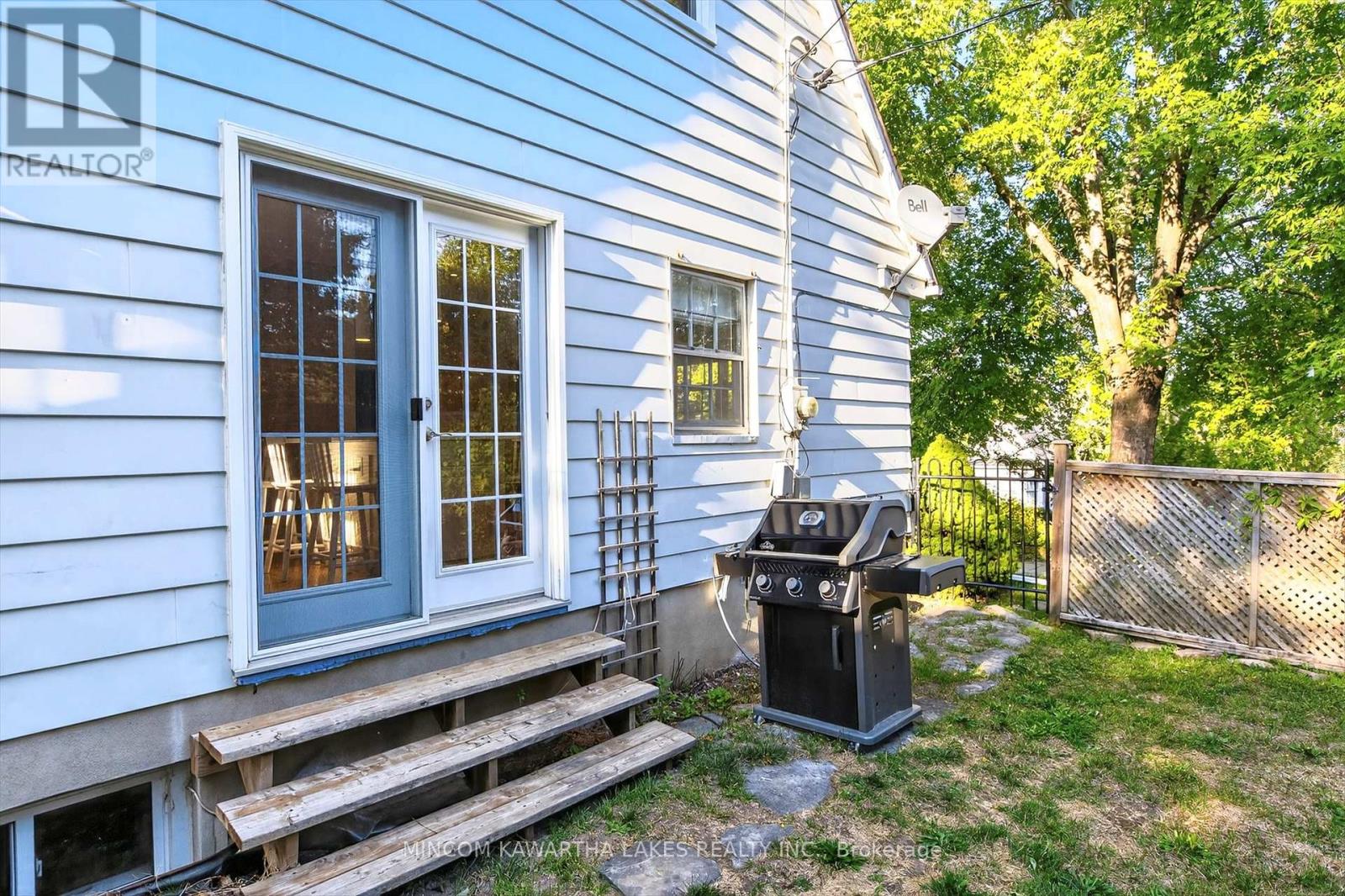 375 Albertus Avenue, Peterborough (Town Ward 3), Ontario  K9J 5Z7 - Photo 41 - X12414917
