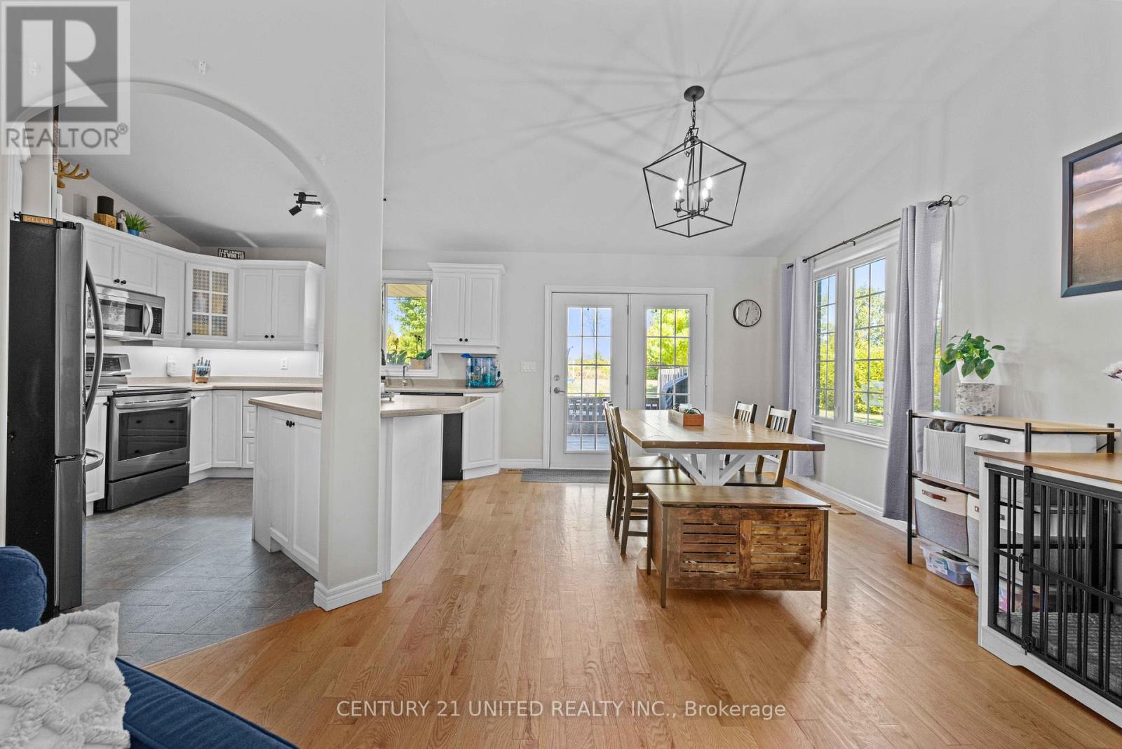 2096 Deer Bay Road, Selwyn, Ontario  K0L 2H0 - Photo 14 - X12414930