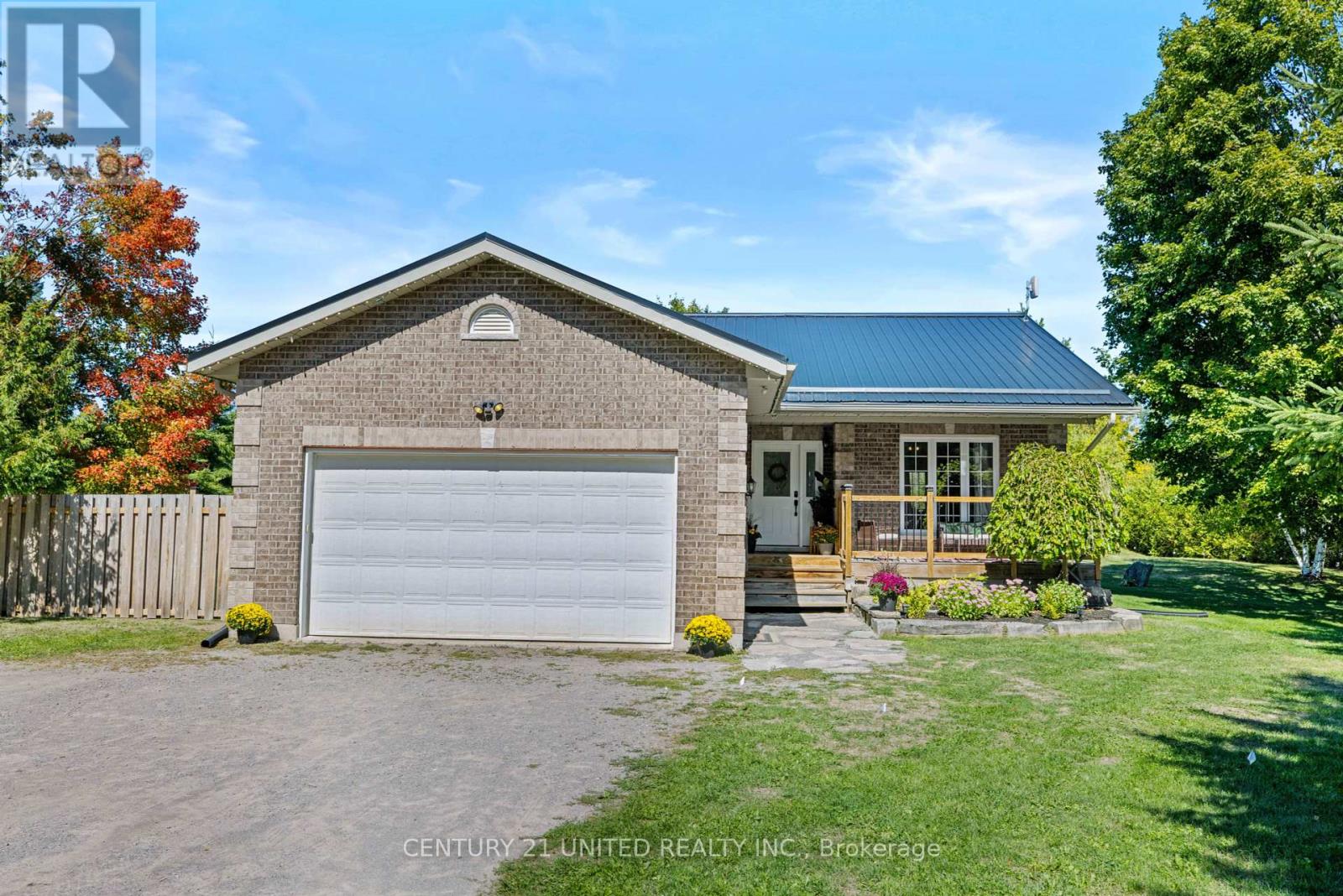 2096 Deer Bay Road, Selwyn, Ontario  K0L 2H0 - Photo 2 - X12414930