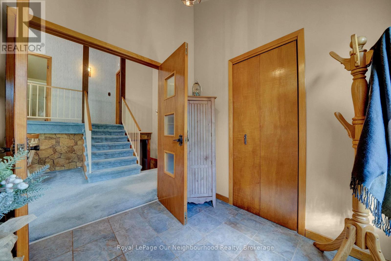 9 Columbus Street S, Kawartha Lakes (Ops), Ontario  K9V 0J9 - Photo 12 - X12415248