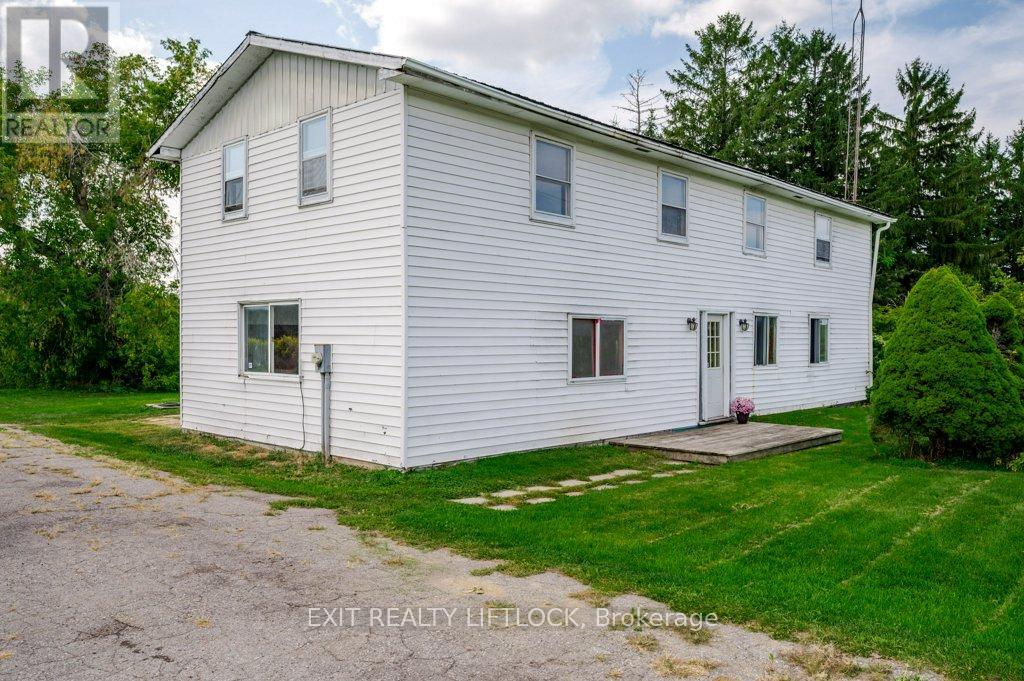 194 County Rd 10, Cavan Monaghan (Cavan Twp), Ontario  L0A 1G0 - Photo 3 - X12415738