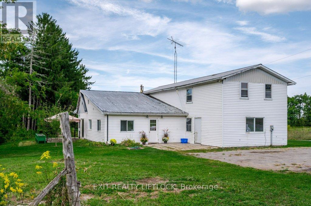 194 County Rd 10, Cavan Monaghan (Cavan Twp), Ontario  L0A 1G0 - Photo 38 - X12415738