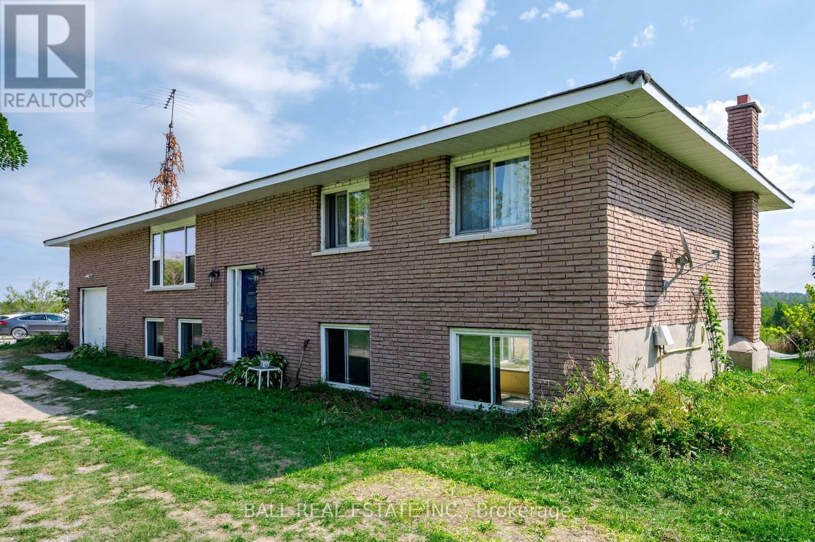 2198 Providence Line, Otonabee-South Monaghan, Ontario  K9J 6X8 - Photo 1 - X12416260