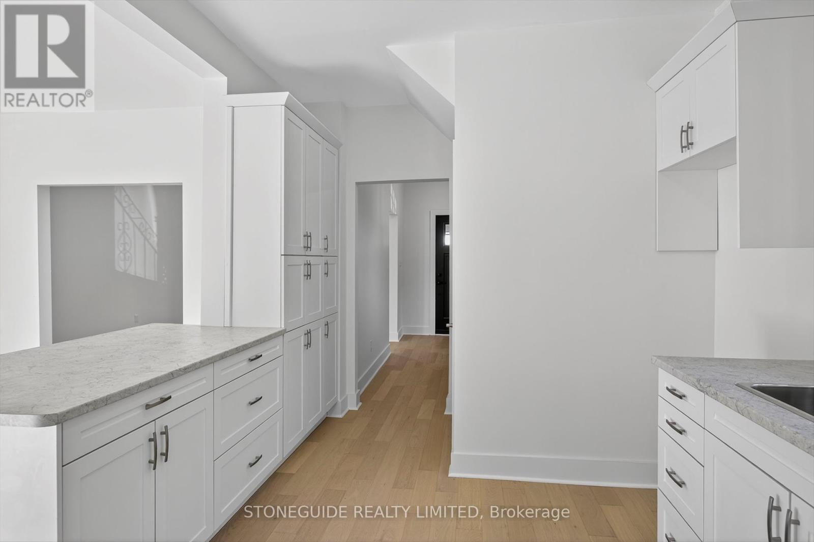 550 Bolivar Street, Peterborough (Town Ward 3), Ontario  K9J 4R8 - Photo 14 - X12417976