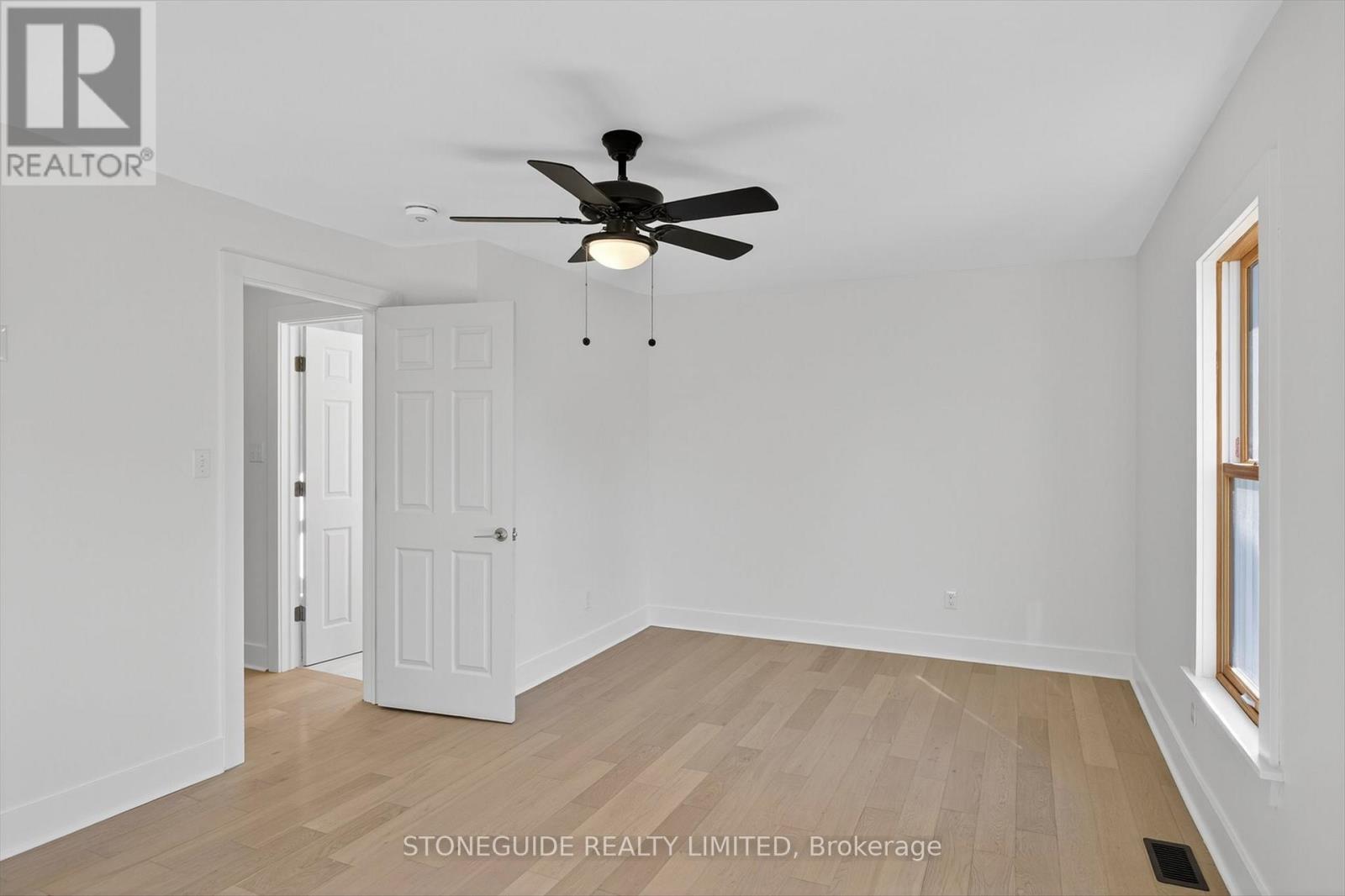 550 Bolivar Street, Peterborough (Town Ward 3), Ontario  K9J 4R8 - Photo 24 - X12417976